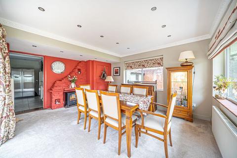 6 Upper Drove, Andover, SP10 3NB