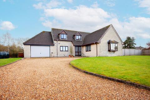 4 bedroom detached house for sale, Styles Meadow, Frome, BA11