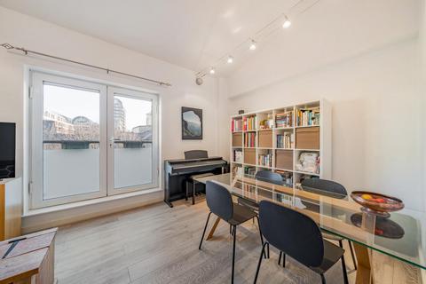 2 bedroom flat for sale, Yeoman Street, Deptford