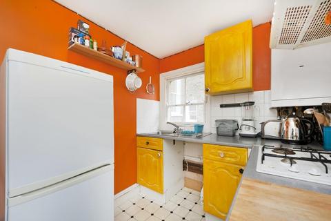 1 bedroom flat to rent, Elm Park, SW2