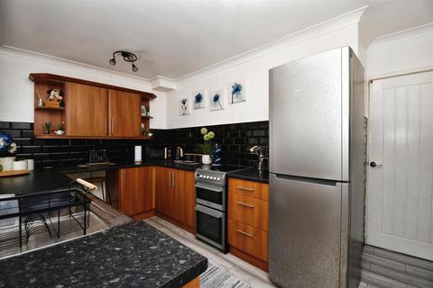 6 Dyke Close, Hessle, HU13 0BW