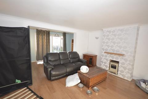 3 bedroom terraced house for sale, Beadon Drive, Braintree, CM7