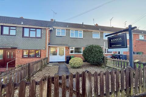 3 bedroom terraced house for sale, Beadon Drive, Braintree, CM7