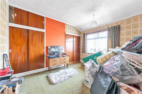 18 Northall Road, Barnehurst, Bexleyheath, DA7 6JD