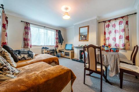 2 bedroom flat for sale, Newbury,  Berkshire,  RG14