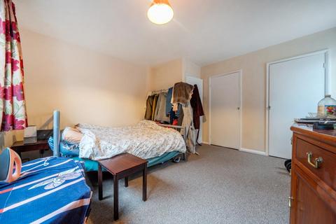 2 bedroom flat for sale, Newbury,  Berkshire,  RG14