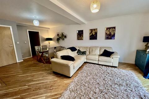 2 bedroom flat for sale, Darlington Road, Middleton St. George, Darlington