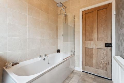 33 Hall Park, Abernethy, Perth, PH2 9JE