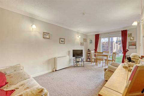 1 bedroom apartment for sale, High Street, Great Wakering, Southend-on-Sea, Essex, SS3