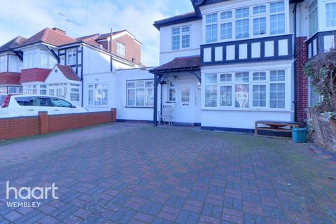 4 bedroom semi-detached house for sale, Preston Road Area