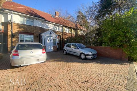 3 Allendale Avenue, Southall, UB1 2SL