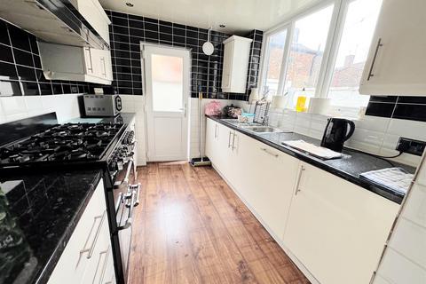 4 bedroom terraced house for sale, Brainerd Street, Tuebrook, Liverpool