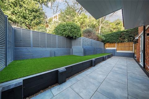3 bedroom apartment for sale, Bromley Avenue, Bromley