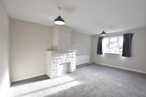 3 bedroom terraced house to rent, Rosewarn Close, Bath BA2