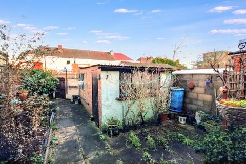 3 bedroom terraced house for sale, Craigmuir Park, Wembley, Middlesex HA0