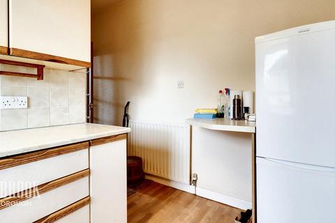 36 Cox Road, Sheffield, S6 4SY