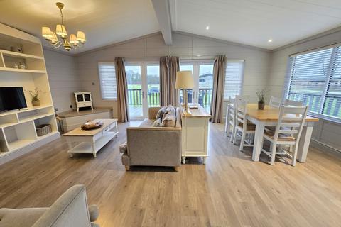 2 bedroom lodge for sale, Aspen Country Park, Bury St Edmunds, Suffolk