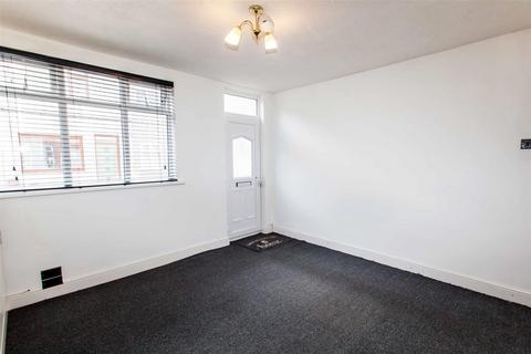 2 bedroom property to rent, Nesbit Street, Bolsover, S44