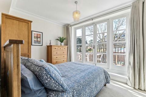 17a Mount Park Road, London, W5 2RP