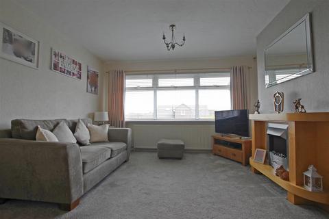 2 bedroom semi-detached bungalow for sale, Mayster Grove, Brighouse