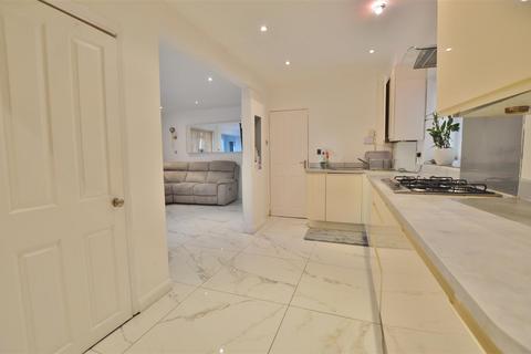 3 bedroom semi-detached house for sale, Granville Avenue, Slough, Slough