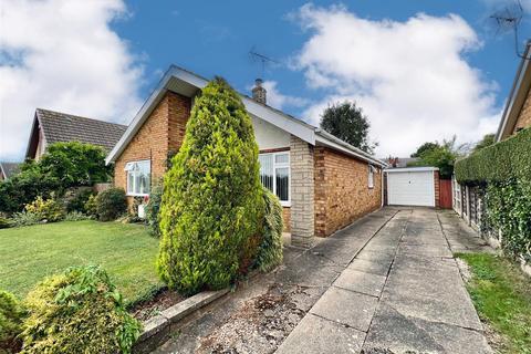 3 bedroom detached bungalow to rent, Dadsley Road, Tickhill