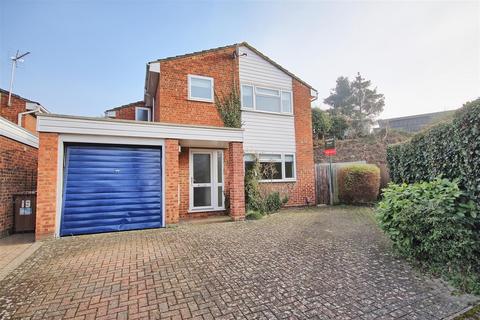 4 bedroom detached house for sale, Ward Close, Ware SG12