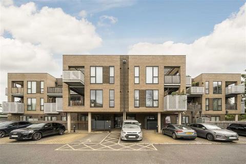 1 bedroom flat for sale, Rectory Field Crescent, London SE7