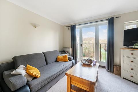 2 bedroom apartment for sale, Ducklington Lane, Oxfordshire OX28