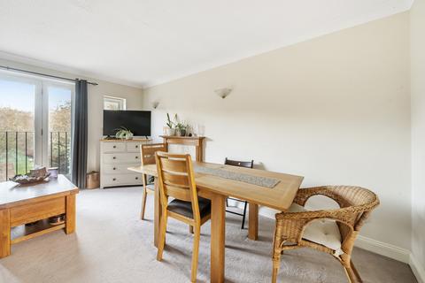 2 bedroom apartment for sale, Ducklington Lane, Oxfordshire OX28