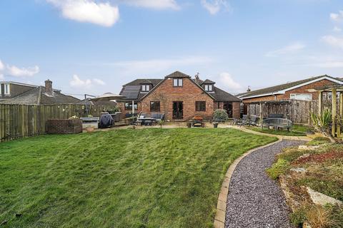 4 bedroom detached house for sale, Pardown, Oakley, Basingstoke