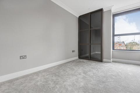 2 bedroom apartment for sale, Virginia Water, Surrey