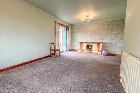 2 bedroom detached bungalow for sale, Trent Road, Bulkington, Bedworth