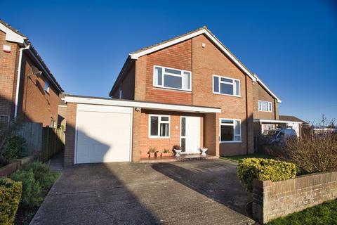 4 bedroom detached house for sale, Lancaster Avenue, Capel-Le-Ferne, CT18