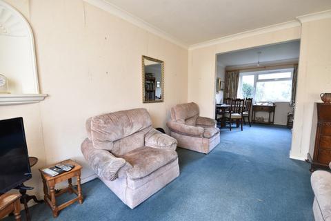 22 Bay Close, Horley, RH6 8LF