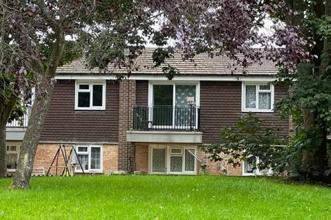 1 bedroom flat to rent, Overton Close, Aldershot