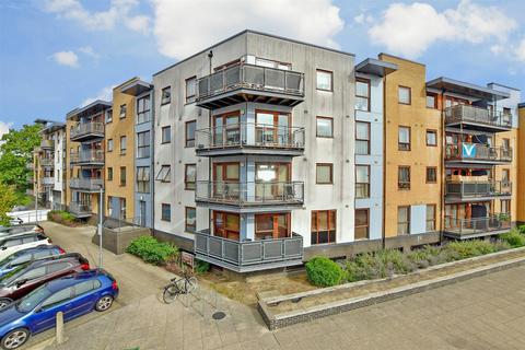 2 bedroom apartment for sale, Commonwealth Drive, Three Bridges, Crawley, West Sussex