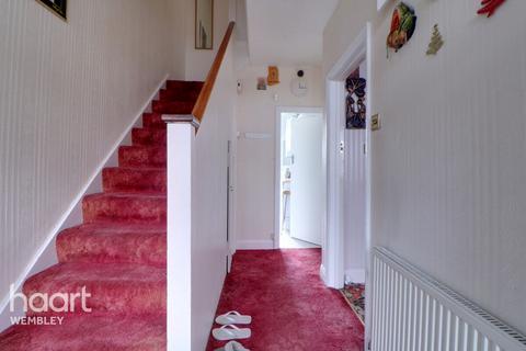 3 bedroom terraced house for sale, Kingsbury