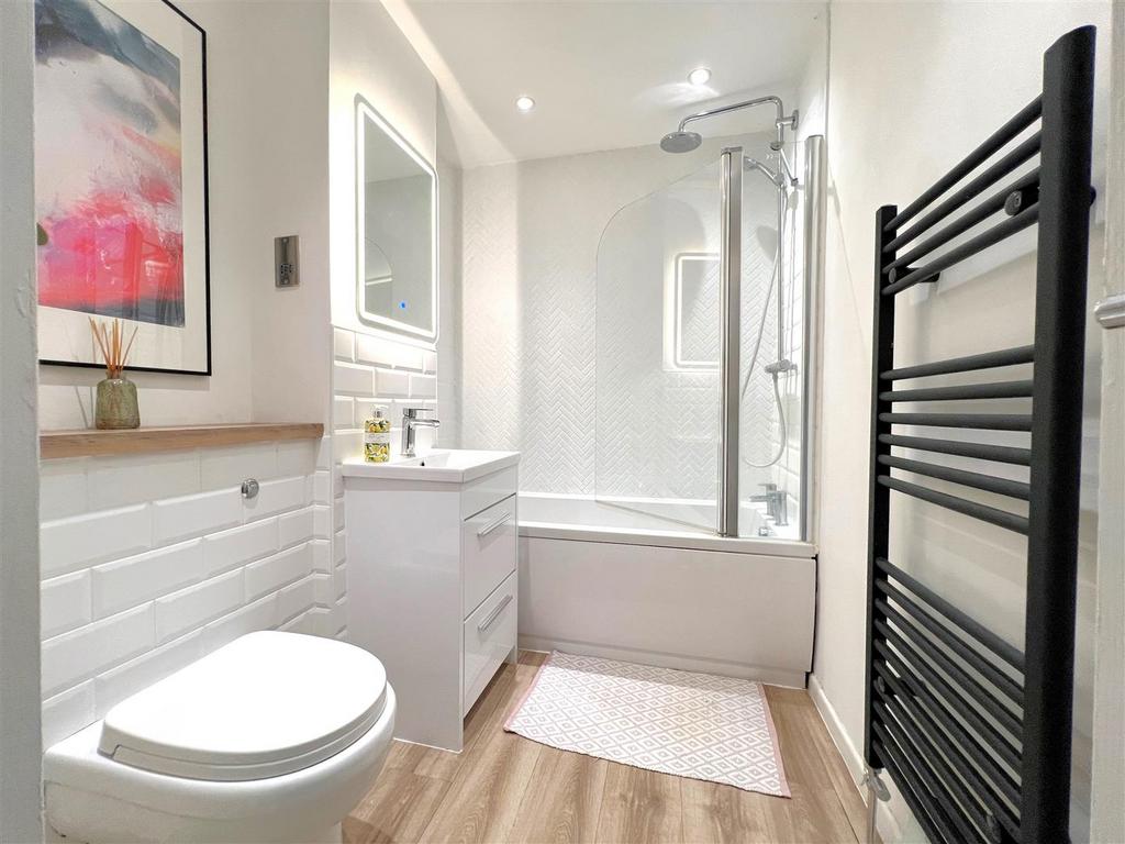 Bath.jpg