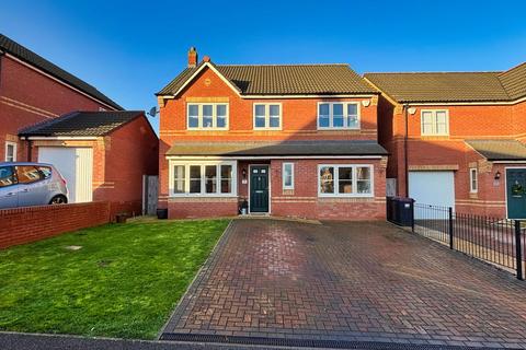 4 bedroom detached house for sale, Welbourn Close, Sleaford NG34