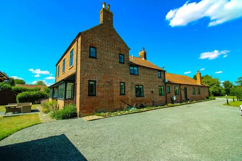 undefined, Gainsborough DN21
