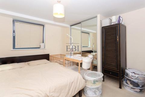 2 bedroom apartment to rent, 41 Millharbour, South Quay, London, E14