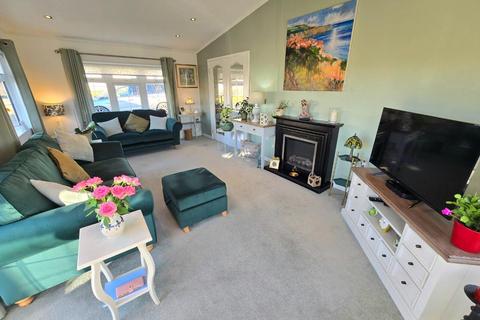 2 bedroom park home for sale, Leven Bank Road, Yarm