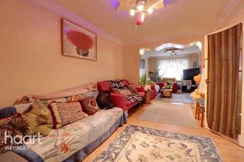 5 bedroom semi-detached house for sale, Barn Hill Estate