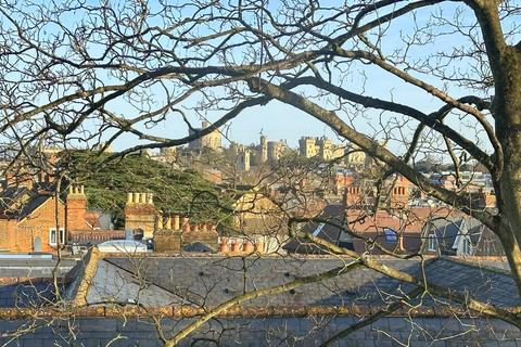 2 bedroom apartment for sale, Osborne Road, Windsor, Berkshire, SL4