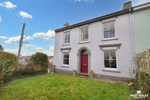 3 bedroom end of terrace house for sale, Norgans Terrace, Pembroke