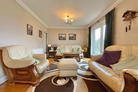 3 bedroom detached bungalow for sale, Overstone Drive, Coldham