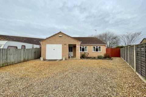 3 bedroom detached bungalow for sale, Overstone Drive, Coldham