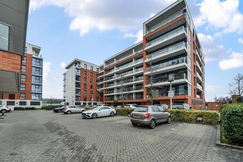 2 bedroom flat for sale, Newbury,  Berkshire,  RG14