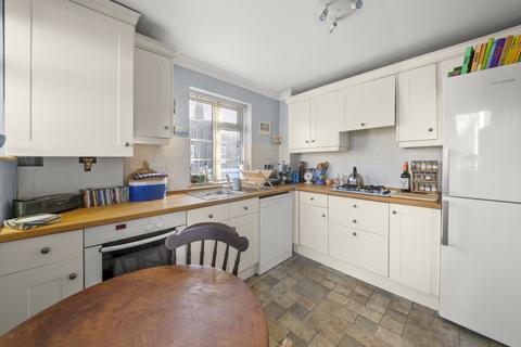 3 bedroom apartment for sale, Campbell Court, Hanwell, W7